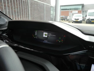 Peugeot 308 1.2 Hybrid 145 e-DCS6 GT € 6000,- DEMOVOORDEEL! | AGR stoelen | Stoel en stuurverwarming | Camera rondom | Adaptieve cruise control | Panoramadak | Afneembare trekhaak | Full led | 18 inch lichtmetalen velgen / 22