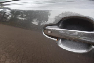 Toyota C-HR 1.8 HYBRID DYNAMIC ALL-SEASON BANDEN STOELVERW. DODEHOEKDETECTIE KEYLESS LED KOPLAMPEN PARK.SENSOREN V+A / 7