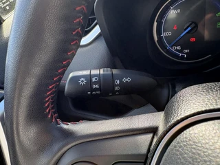 Toyota RAV4 2.5 Plug-in Hybrid AWD Style STUUR & STOELVERWARMING (OOK ACHTER) PDC V+A ELEK. ACHTERKLEP / 30