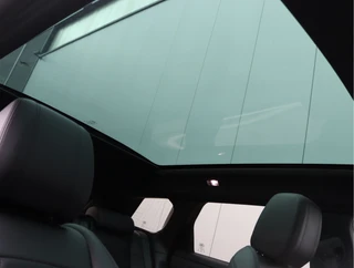 Land Rover Range Rover Evoque P300e R-Dynamic HSE  | Pano | 360 Camera / 34