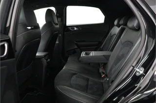 Kia XCeed 1.5 T-GDi GT-Line  - Automaat - Panorama dak - Stoel/Stuur verwarming - Navigatie - Climate Control - Achteruitrijcamera - Elektrische Achterklep - Fabrieksgarantie tot 06-2032 / 40