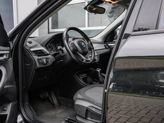 BMW X1 SDrive18i Executive | Automaat | Full LED | Navi | Climate control | Cruise control | PDC / 8