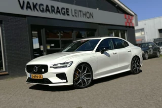 Volvo S60 2.0 T8 Twin Engine Polestar Engineered | Uniek NL auto