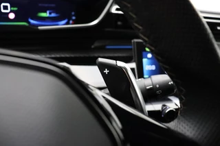 Peugeot 508 SW 1.6 HYbrid GT | Nieuwe tractiebatterij | 225pk | 18" LM Velgen | Camera | Dodehoek Detectie | Full LED | Lane Assist | Navigatie | Afneembare trekhaak / 32