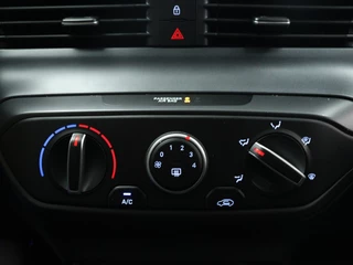 Hyundai i20 1.0 T-GDI Comfort Navigatie | Camera | Cruise control / 33