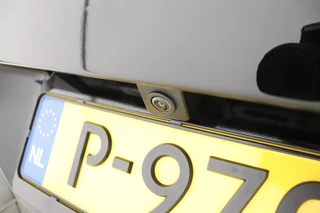 Peugeot 5008 1.2 PureTech Allure Pack Business | AUTOMAAT | 7-Zits | Dodehoek Detectie | Navigatie | Achteruitrij Camera | / 18