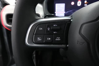 Jeep Avenger 1.2 e-Hybrid Summit (Automaat) / 19