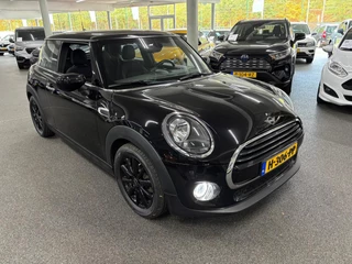 Mini Mini 1.5 Cooper Pepper/100KW/ Nederlandse auto/ 1ste eigenaar/ Apple carplay/ Android / 9