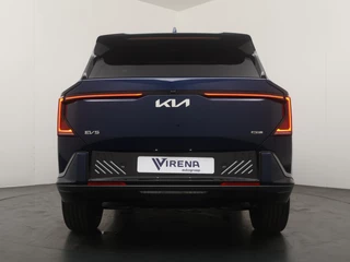 Kia EV5 GT-Line Business Edition 81.4 kWh Demo - Schuif-/Kanteldak - Stoel-/Stuurverwarming - 1200KG Trekgewicht - Apple Carplay/Android Auto - Achteruitrijcamera - - Fabrieksgarantie t/m 02-2033 / 7