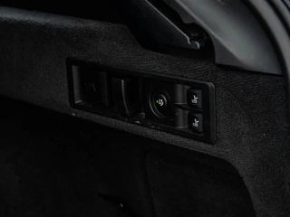 BMW 3-serie Touring M340i xDrive High Executive M Sport B58 | Panoramadak | Laser LED | Driving Assistant Prof | Trekhaak | HUD | Keyless | Memory | Ambianceverlichting | 19" | Dealeronderhouden | incl. BTW / 49
