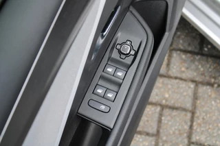 Opel Astra Sports Tourer 1.2 Level 2 Keyless Start, Cruise en Climate Control, Parkeersensoren Voor en Achter, Navigatie / 13