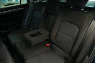 Volkswagen Passat Variant 1.4 TSI PHEV GTE Business  ACC Massage Camera Stoelverwarming 24 Maanden garantie* (Vraag naar de voorwaarden) / 25