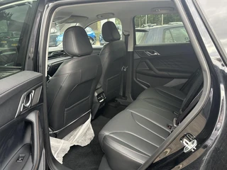 MG MG HS PHEV 1.5 Luxury PLUG-IN HYBRIDE | 272 PK | NIEUWE AUTO | >1.000 KM TOTAAL BEREIK | 1E REGISTRATIE 03-2026 | 360° CAMERA | ELEKTRISCHE ACHTERKLEP | 7 JAAR MG GARANTIE T/M 2033 | APPLE CARPLAY | ANDROID AUTO | STOELVERWARMING | FULL LED | ELEKTRISCHE STOELEN / 9