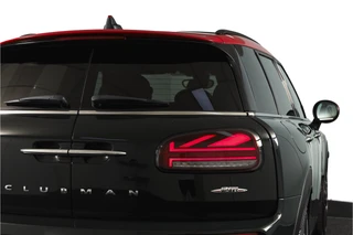 MINI Clubman 2.0 JCW ALL4 Chili  | S/K-Panodak | Adapt. Cruise | Stoelverw. | PDC | Camera | NAV + App.Connect | ECC | Harman Kardon | LM 19" | / 15