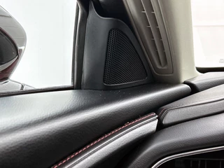 Mazda CX-30 2.0 e-SkyActiv-G M Hybrid Sportive | Automaat | Adaptive cruise | Stoelverwarming | HUD | Camera | Trekhaak / 22