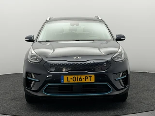 Kia e-Niro DynamicPlusLine 64 kWh SOH 95,4% | Trekhaak |Schuif/Kanteldak | Camera | Stoel/Stuurverwarming | Carplay&Android / 4