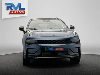 Lynk & Co 01 1.5 261PK Plug-in Hybrid *Zwarte Hemel* 360 Camera Pano/dak Apple/Carplay Adaptive/Cruise / 44