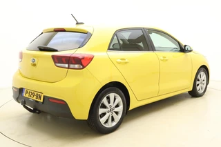 Kia Rio 1.0 T-GDi 100 PK | Automaat | Trekhaak | Stoelverwarming | Mirror Screen | Stuurverwarming | Start/stop | Climate Control | Parkeersensor | 1e eigenaar | Android/Apple carplay | Cruise control | Shift lock release / 2