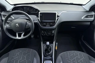 Peugeot 2008 1.2 PureTech Blue Lion | Trekhaak | Airco | Cruise control | Apple Carplay/Android Auto | DAB | Navigatie / 28
