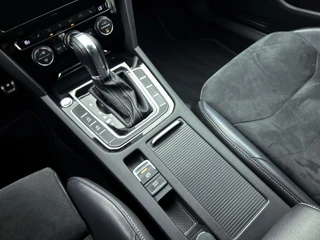 Volkswagen Arteon 2.0 TSI R Line Automaat | Adaptive Cruise Control | Stoelverwarming | Carplay | Navigatie | Parkeerensoren / 10