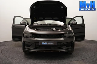Lynk & Co 01 1.5 PHEV|FULL BLACK XL|360°CAM|262PK|PANO|LUXE / 94