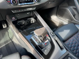 Audi RS4 2.9 TFSI RS4 QUATTRO Keramisch B&O Pano HUD Massage RS stoelen Alcantara Memory / 36
