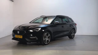 Seat Leon Sportstourer 1.5 TSI 150pk FR Business Intense LED Trekhaak Camera App-Connect Sfeerverlichting