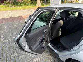 Ford Focus Wagon 1.0 Trend / 29