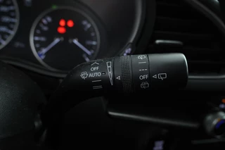 Mazda 3 2.0 e-SkyActiv-G M Hybrid 122  Head Up! Navigatie, Airco / 21