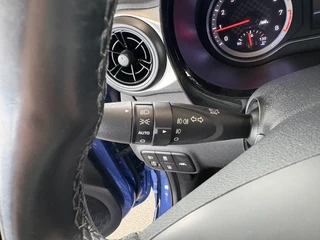 Hyundai i10 1.0 Premium  CAMERA/CARPLAY/NAVI/CRUISE/CLIMA/PDC / 38