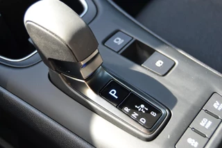 Lexus LBX 1.5 2WD / 21