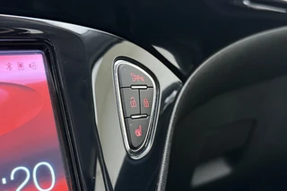 Opel Corsa 1.4 Color Edition Automaat | Stoel & Stuurverwarming | Parkeersensoren voor en achter | Lichtmetalen velgen | DAB radio | Camera / 25