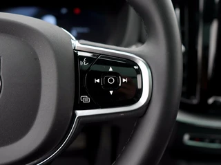 Volvo XC60 2.0 T6 AWD+ Black Edition Leder | Pano | 360 cam | Lighting Pack / 29