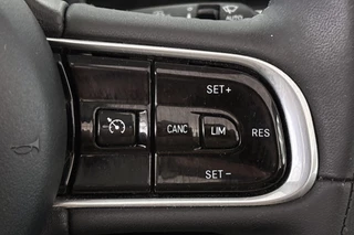 Fiat 500 C Icon 42 kWh Stoelverwarming 17'' Diamantfinish Velgen Cruise control / 27