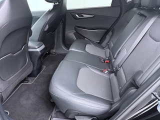 Kia EV6 Air 84 kWh  - SOH 99,1% - Stoel-/stuurverwarming - Cruise Control Adaptief - Climate Control - CarPlay - Fabrieksgarantie tot 08-2033 / 35