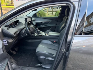Peugeot 5008 1.2 PureTech Blue Lease Allure  7-Persoons / 21