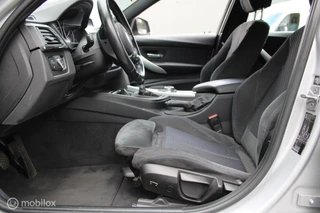 BMW 3-serie Touring 316i M Sport Edition High Executive/Trekhaak/Xenon/Navi/ / 18