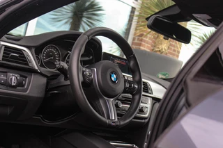 BMW 4-serie Gran Coupé 420i High Executive M Sport | Innovation pakket | Head-up display | LED adaptief | HiFi audio | Keyless entry | Shadow Line | Grootlichtassistent | Stoelverwarming / 41