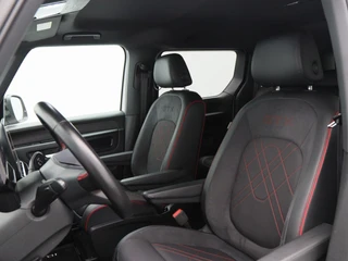 Volkswagen ID. Buzz GTX 4MOTION 79 kWh & 340 Pk | Trekhaak | Carplay | Cruise | Schuifdeuren L+R | Elektrische Stoelen | 20 Inch | Full LED  | 17.801 Km!! / 7