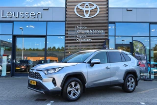 Toyota RAV4 2.5 HYBRID AWD DYNAMIC ANDROID/APPLE STOEL/VOORRUITVERW. LM-VELGEN P-SENSOREN CAMERA AD-CRUISE