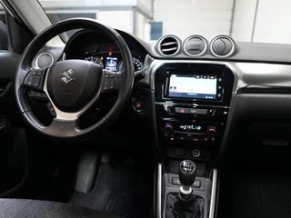 Suzuki Vitara 1.4 Boosterjet Style Smart Hybrid ✅Stoelverw.✅Trekhaak✅Panodak✅Dodehoek✅Adapt. Cruise✅Clima✅ / 19