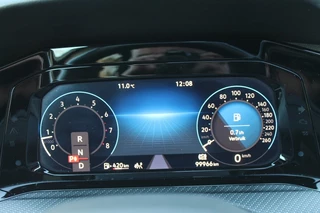 Volkswagen Golf 1.5 ETSI R-LINE BNS Automaat Panorama dak / Camera / 24