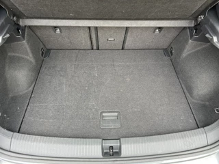 Volkswagen T-Roc 2.0 TSI 4Motion Sport  | Pano | ACC | LED |Camera | Trekhaak | Stoelverw. | / 41
