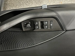 Skoda Octavia Combi 1.5 e-TSI Business Edition / NL auto / eerste eigenaar / Automaat / 16