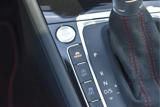 Volkswagen Golf 2.0 TSI GTI TCR Performance Pack Executive 290 pk Nardo Grey | Vol | Keyless | Pano | Camera | Carplay | Adapt.CC | Full LED | Historie / 62