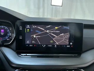 Škoda Octavia Combi 1.0 TSI 110pk Ambition Navigatie Parkeersensoren App-Connect DAB+ / 9