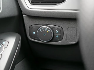Ford Focus Wagon 1.0 EcoBoost Hybrid ST Line X Navigatie | Trekhaak | Panodak | / 20