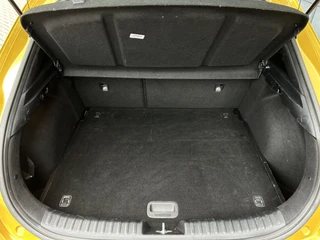 Kia XCeed 1.4 T-GDi DynamicPlusLine | Panoramadak | Navi | Camera / 19