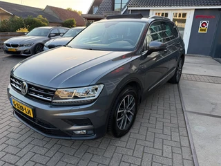 Volkswagen Tiguan 1.5 TSI ACT Highline Business R / Pano / 2x Massage / ACC / Trekhaak / Zeer kompleet !