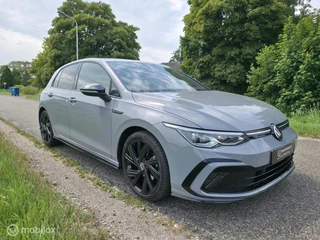 Volkswagen Golf 1.5 eTSI R-Line / Sfeer / Carplay / Camera / 4
